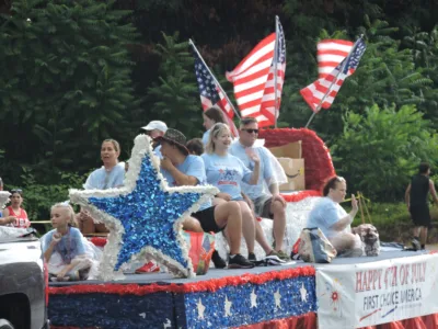 Weirton holds soggy celebration for Independence Day